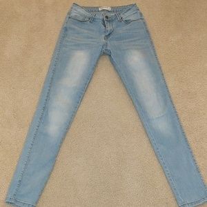 Juniors Skinny Jeans